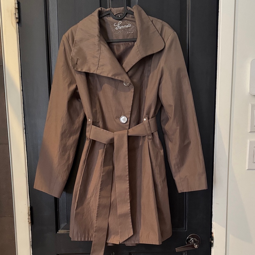 Vintage Women's Brown Trench Coat
